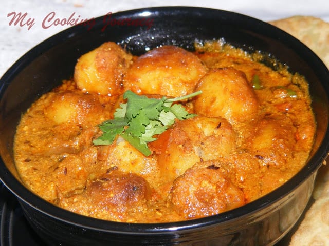Green peas kachori with Spicy Dum Aloo %%