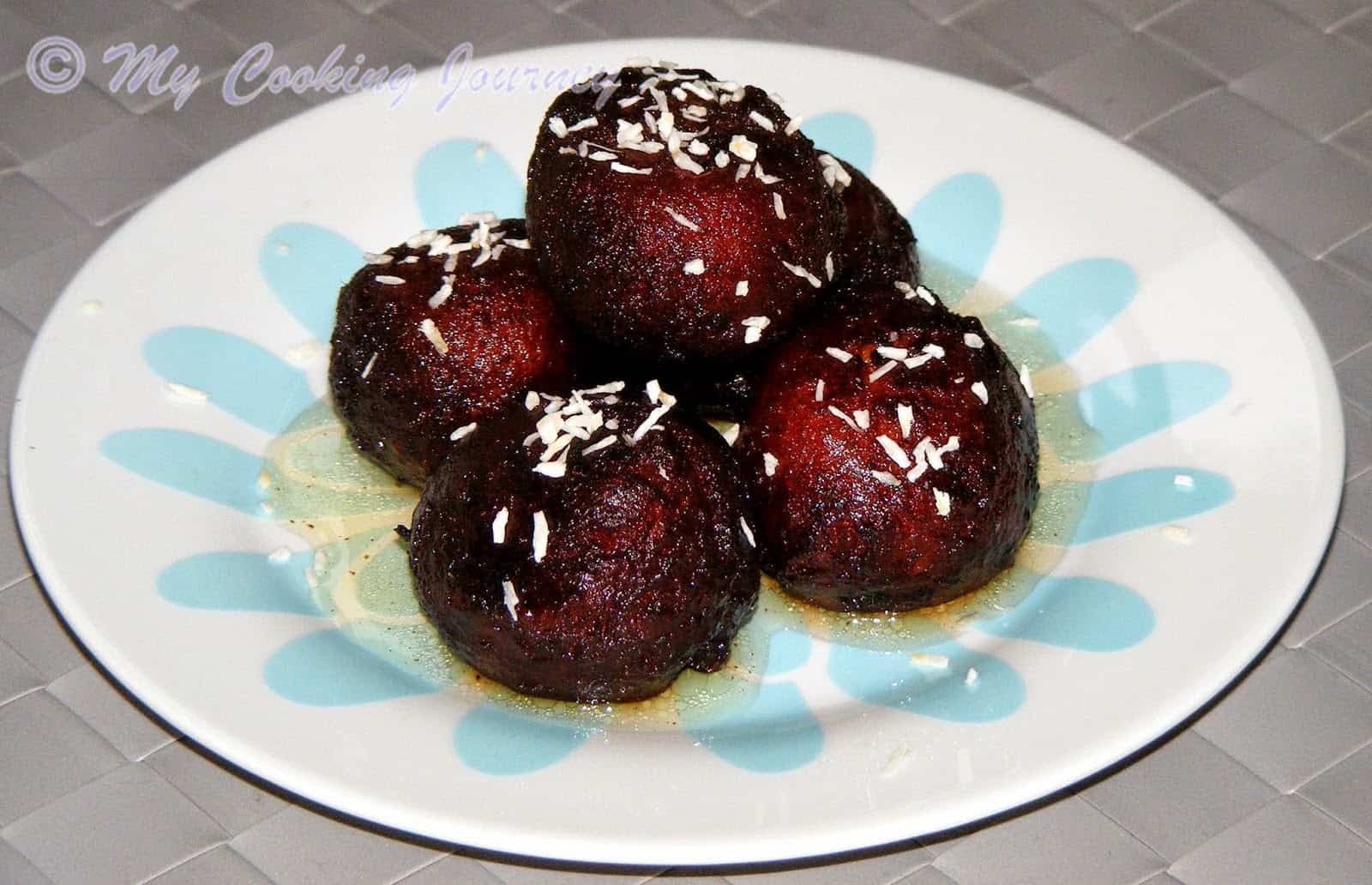 Kalo Jaam / Kala Jamun from West Bengal – Bengali Kala Jamun – My 400th Post
