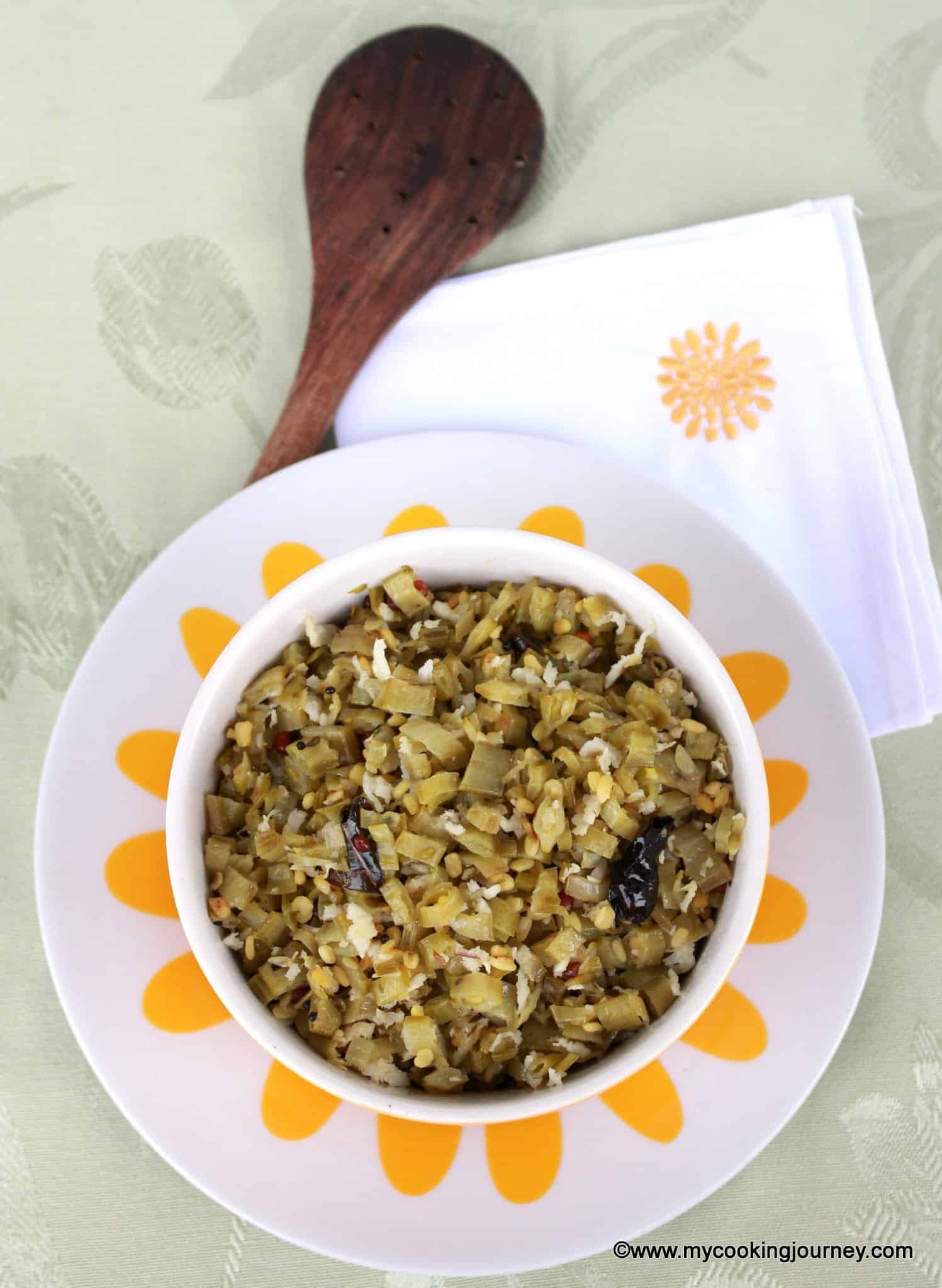 Kothavarangai Poriyal – Kothavarangai Curry with Coconut – Cluster Beans Stir-Fry with Coconut