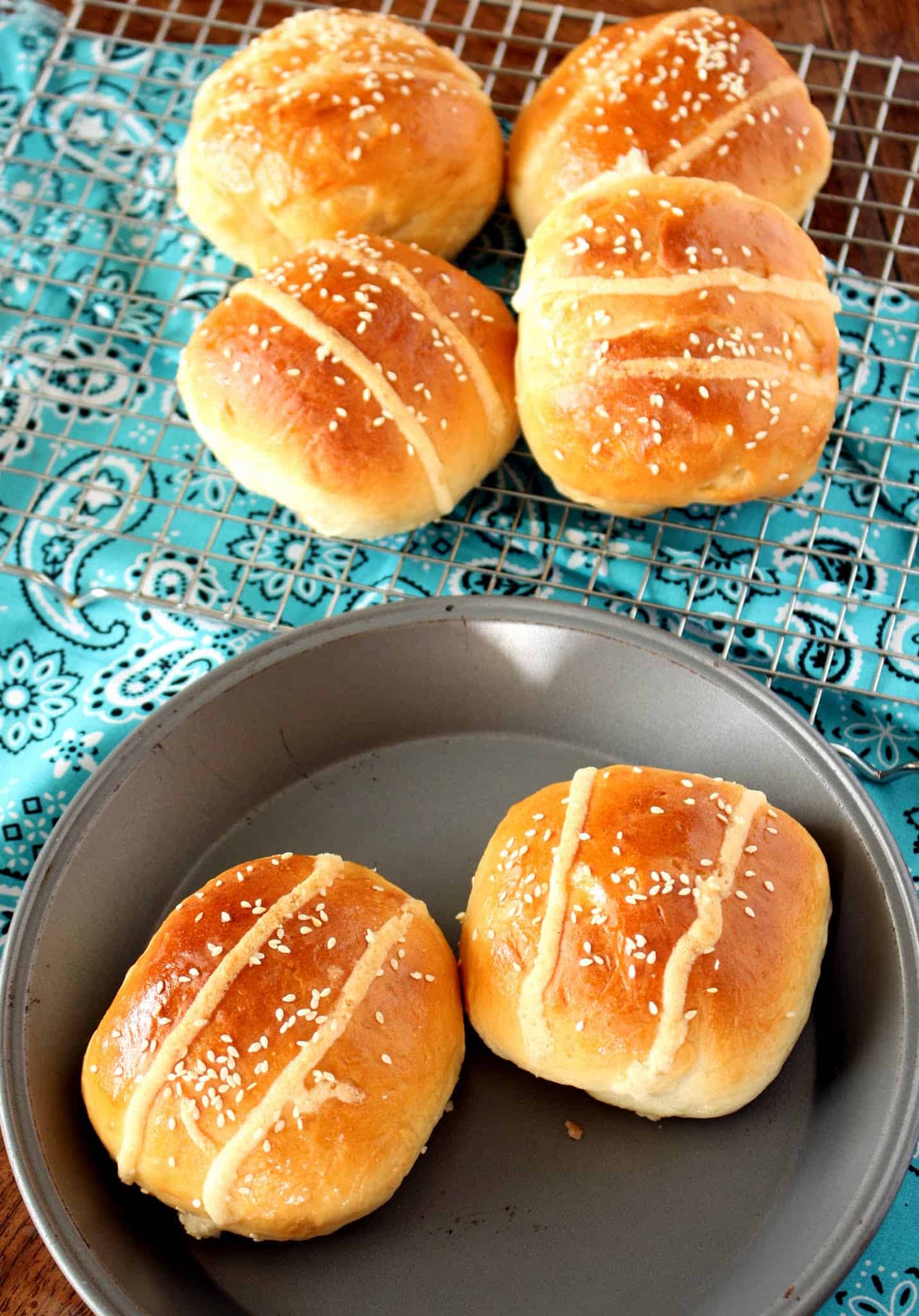 Gai Mei Bao – Chinese Cocktail Buns – Chinese Coconut Buns