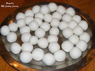 Rasgulla balls