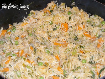 rice mixed with the vegetables