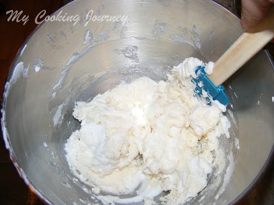 Folding the mixture in a Bowl