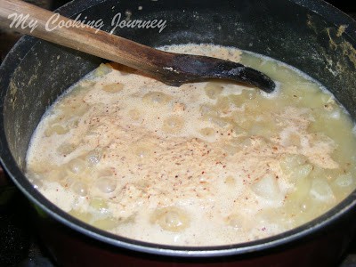 Chow Chow cooking with ground Paste