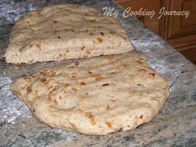 Cutting the dough