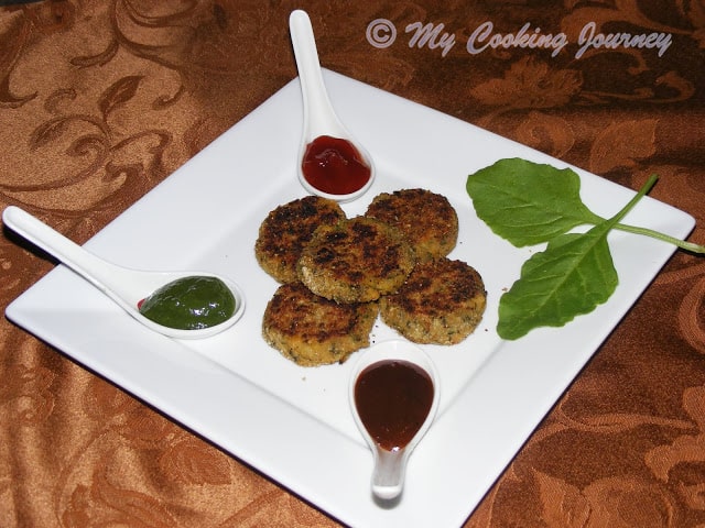 Serve Green Cutlets with chutney