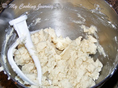 Mixing butter with stand mixer