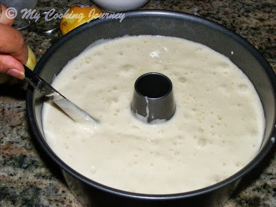 The egg batter into the ungreased tube pan.