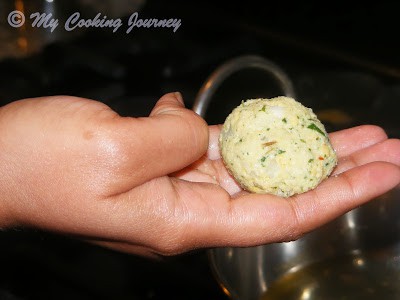 Vada Batter shaped as balls