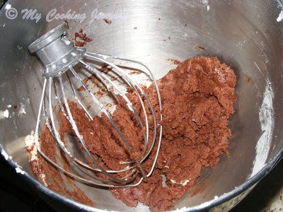 Mixing the dough