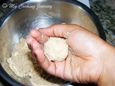 Rajasthani Thali Goond ki laddu %%