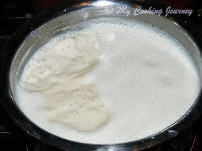 Milk simmering for icecream