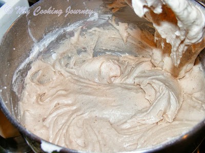 Mixing the batter with spatula.