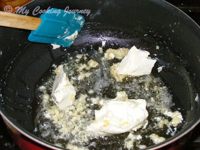 Add the cream cheese and  mix well