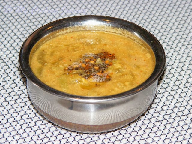 Podalangai Porich Kuzhambu in a steel bowl