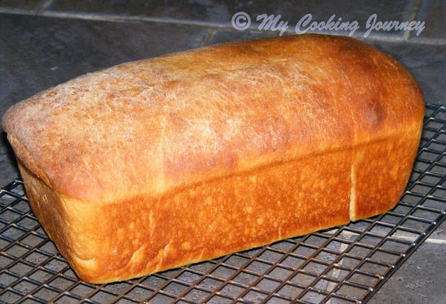 Let the bread cool down
