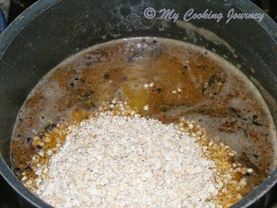 Adding oats in water