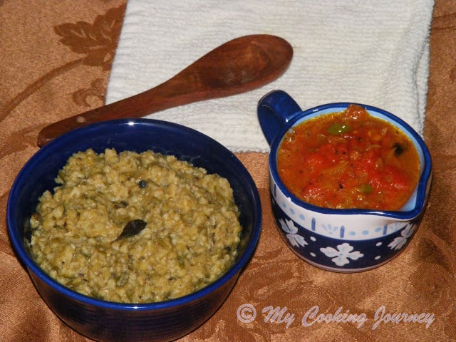 Oats Pongal in  bowl