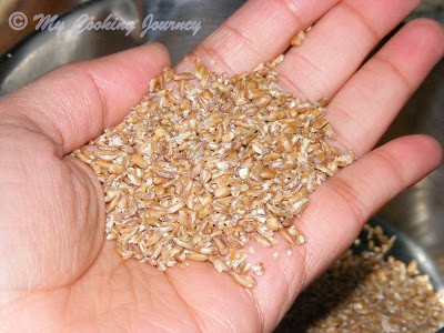 Grain in hand