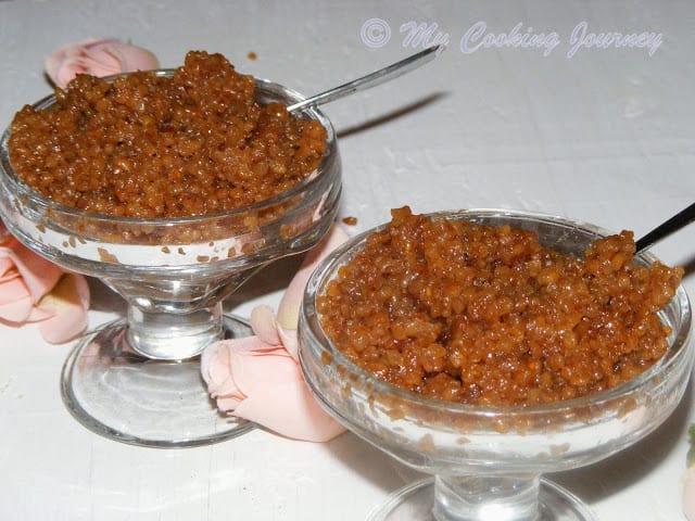 Lapsi in two bowls