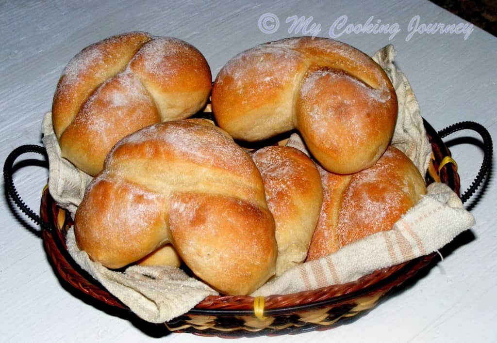 Pataqueta in a bowl