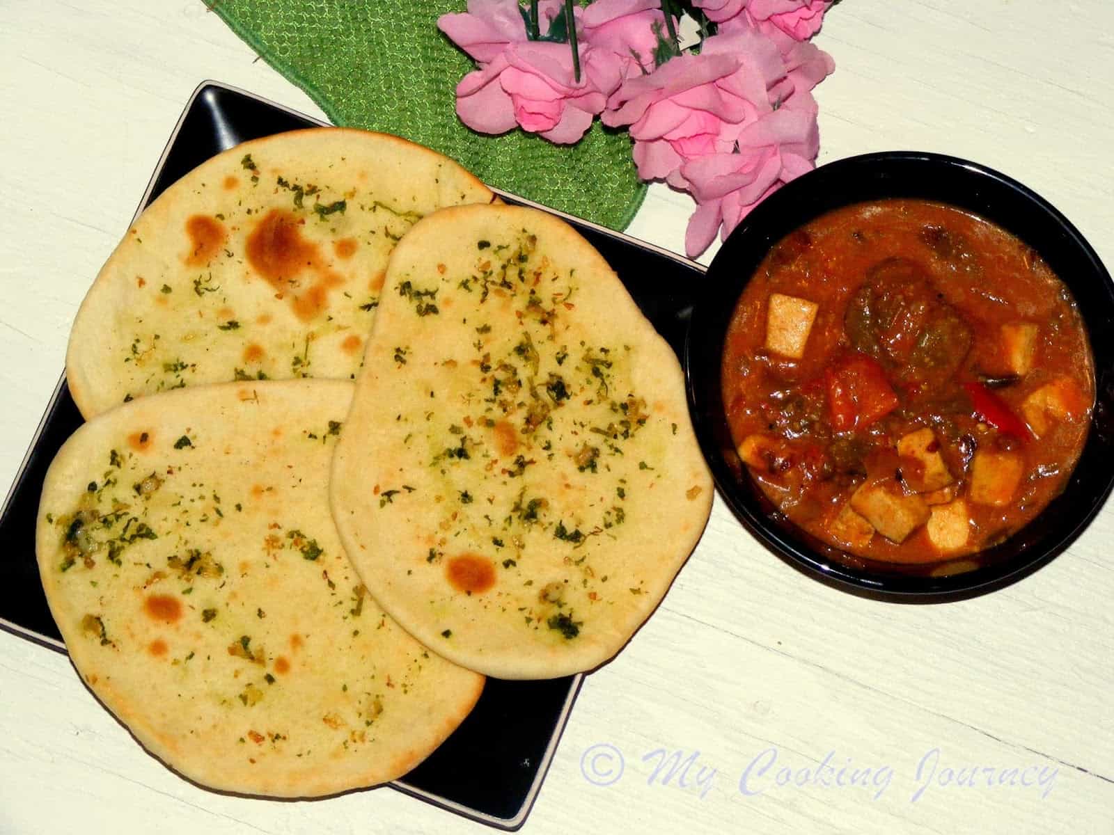 Naan – Garlic Naan (Oven baked Flatbread) Garlic Naan
