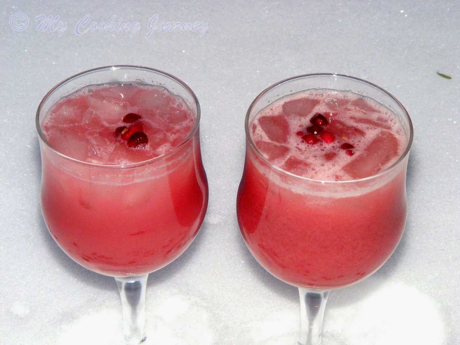 Pomegranate and Orange Juice – A Famous Street drink of Istanbul Pomegranate orange juice %%