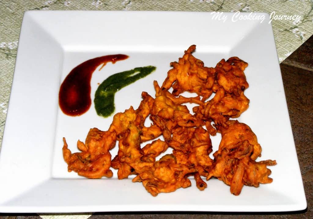 Onion Bhajias is ready to Serve
