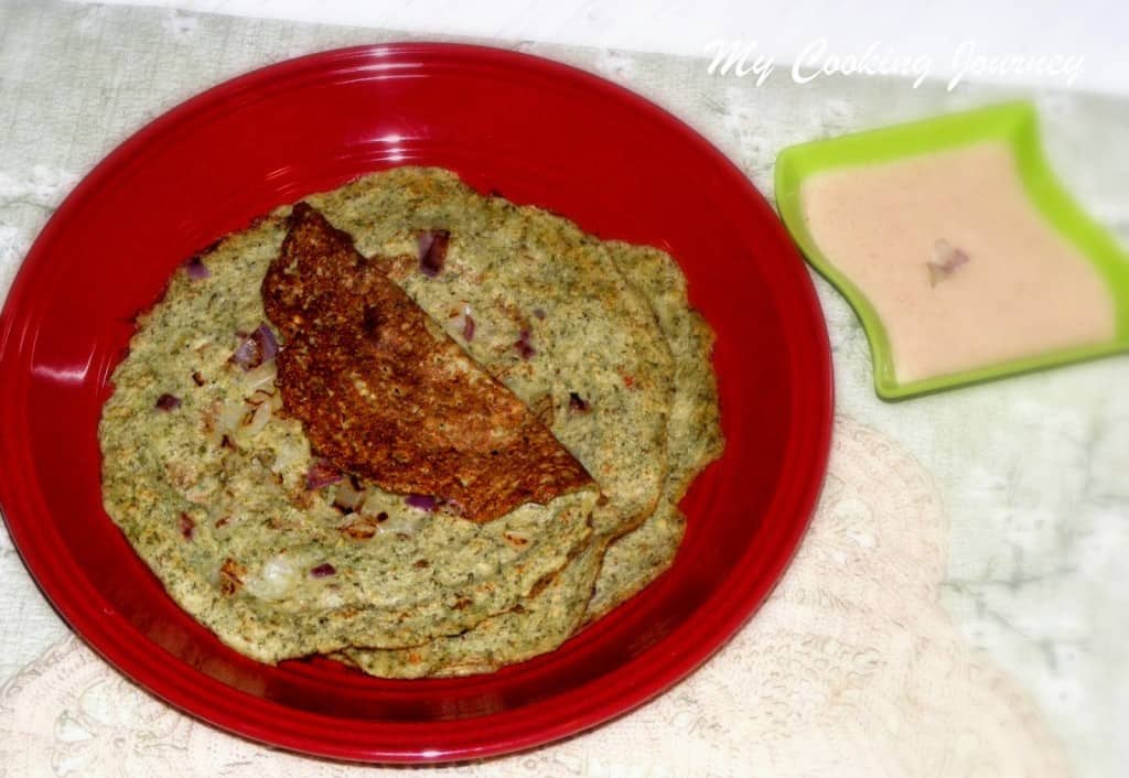 Andhra Pesarattu with peanut chutney