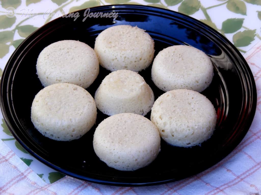 Goa Sannas with Special coconut chutney %%