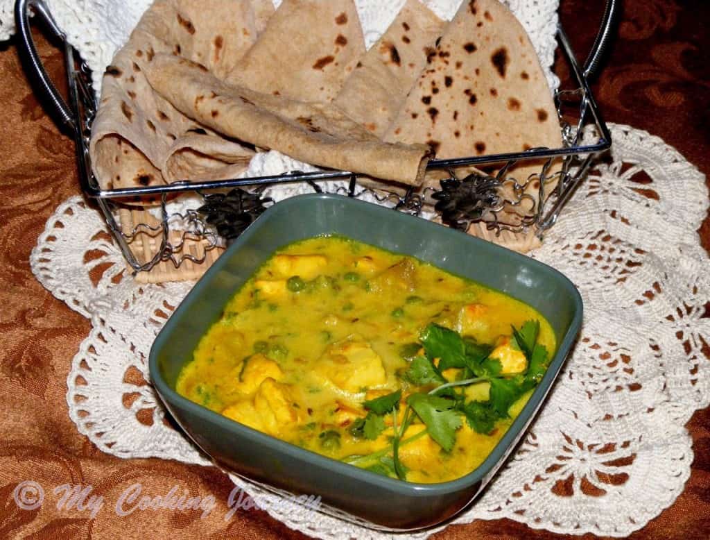 Manipur Sana Thongba in a green bowl