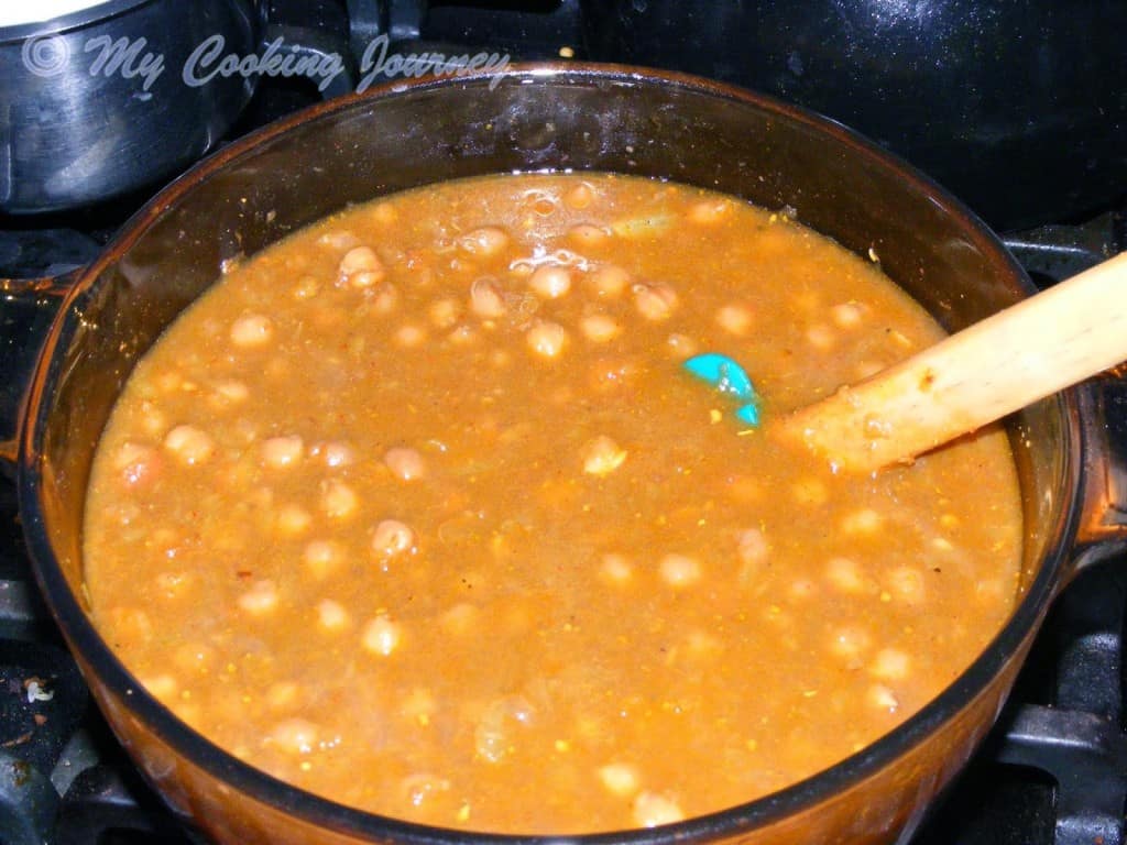Add the cooked channa and mix well
