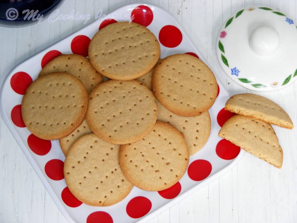 English Digestive cookies in a white plate