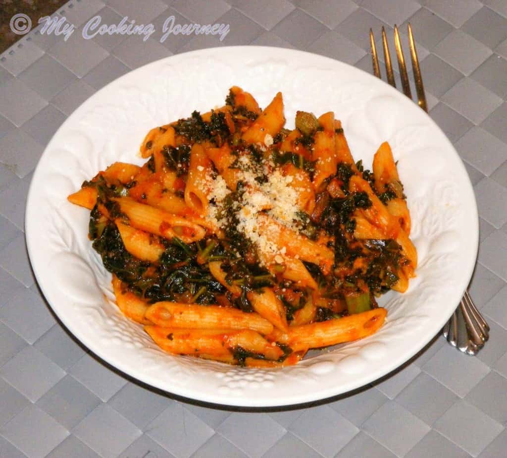 Kale and Tomato Pasta  Final shot