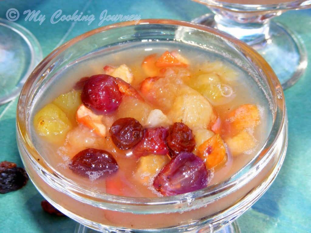 Sweet Pachadi in a glass bowl