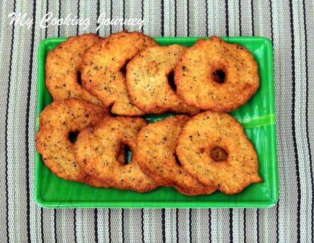 Anjaneyar Vadaii served in a tray