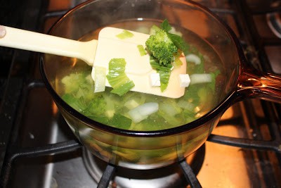 Checking the veges is boiled or not.