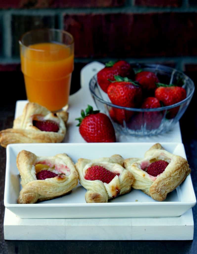 Strawberry Cream Cheese Pastry with juice