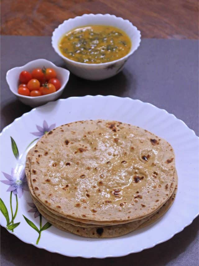 Phulka (roti /rooti) recipe l Puffed Indian flatbread - Sunita's World -  life and food!