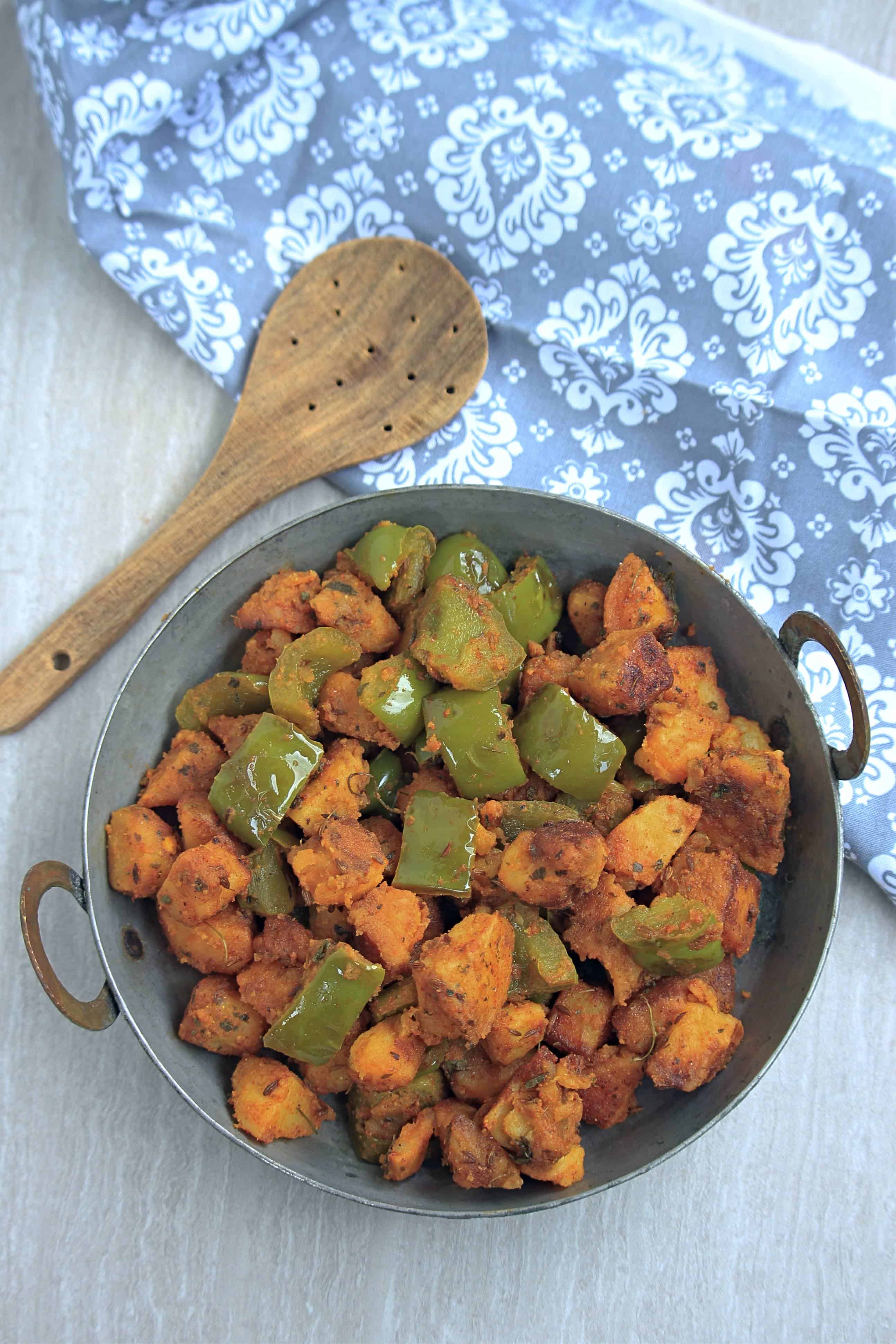 Potato bell pepper curry in kadai