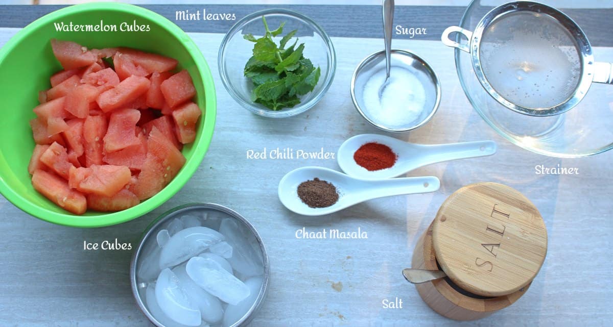 Ingredients needed to make spicy watermelon juice