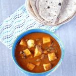 Matar Paneer in bowl with Roti on the side - Feature Image